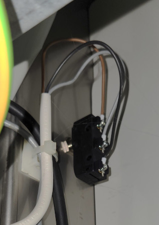MWB26-doorswitch.jpg
